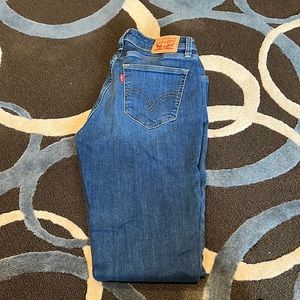 Levi’s 529 curvy skinny 8